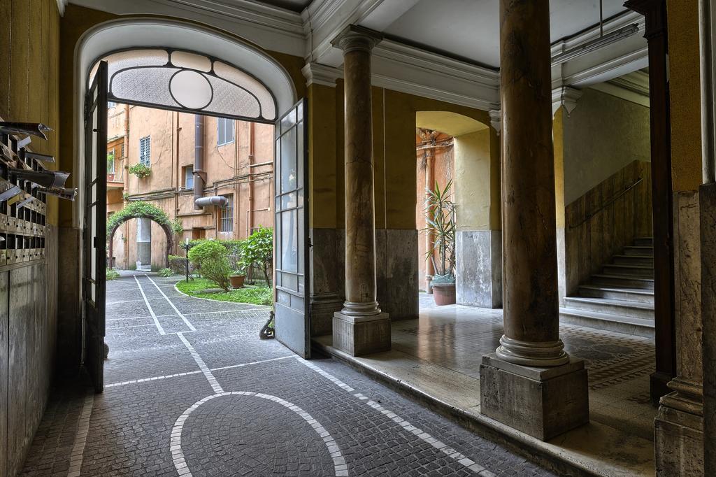 Gasthuis Lory House